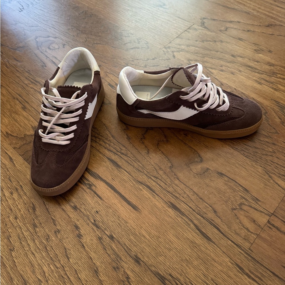 Dolce Vita Brown and White Women's Sneakers
